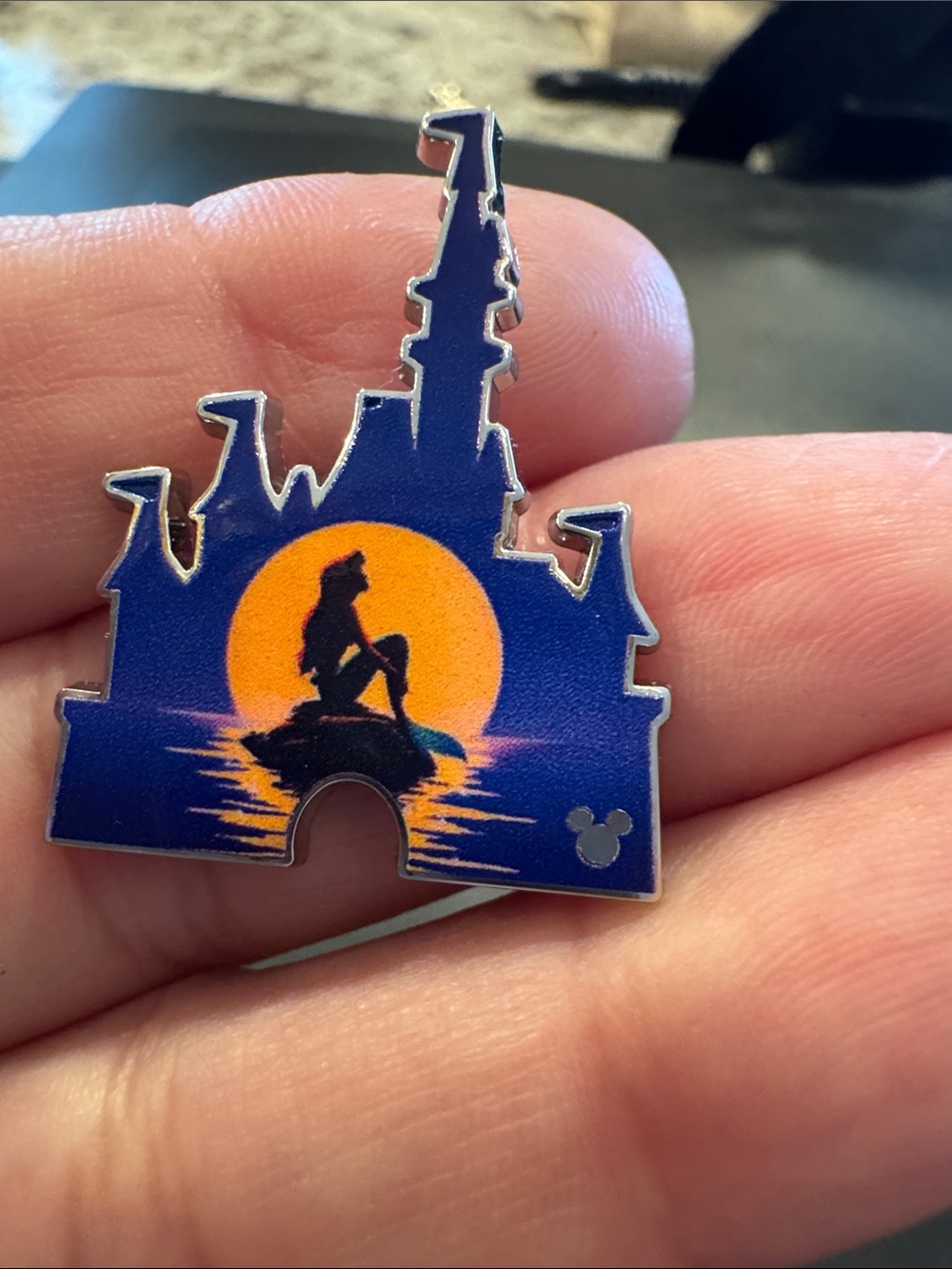 Disney World Hidden Mickey 2026 Ariel The Little Mermaid Castle Pin mystery pouc - Picture 4 of 4